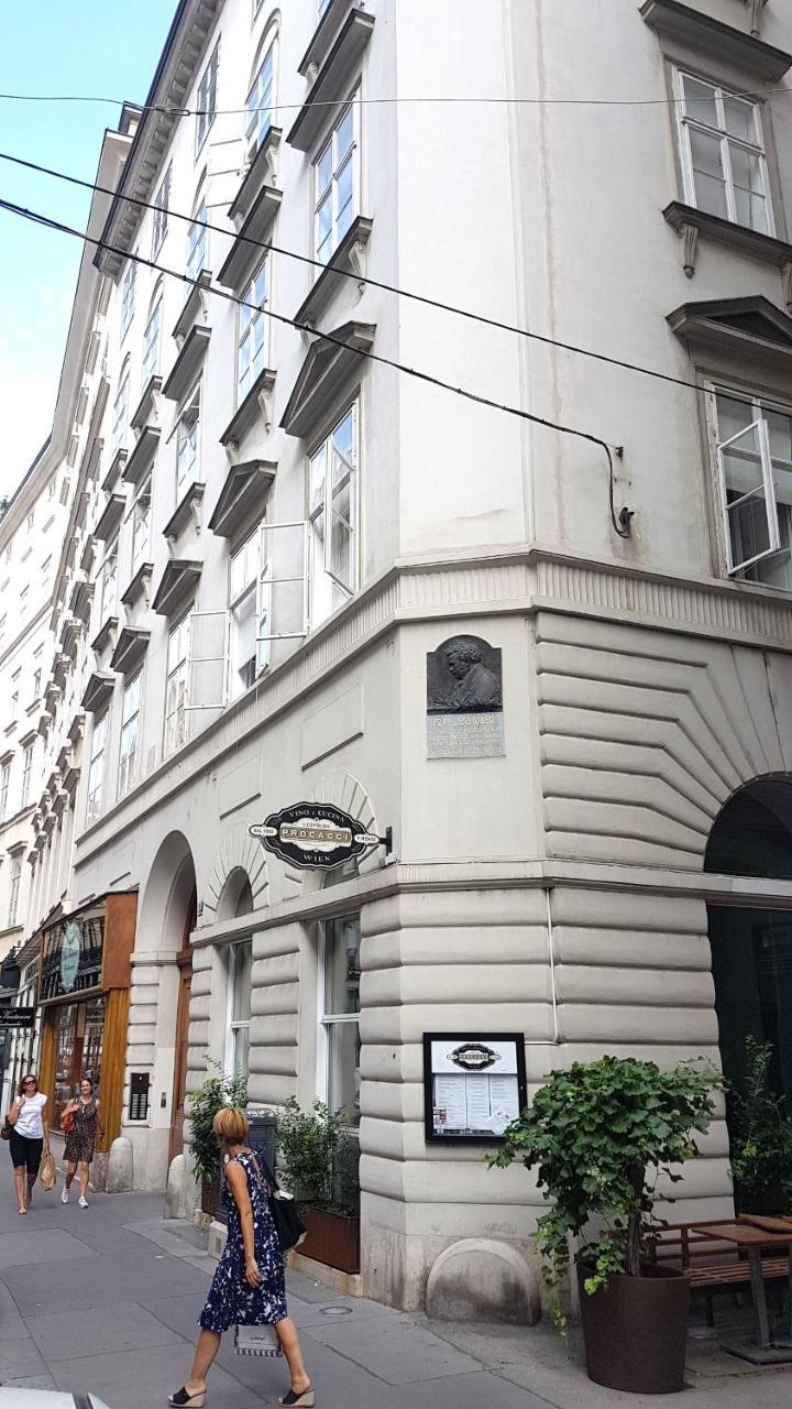 Sobieski Apartments St. Stephen'S Cathedral Wien Exterior foto