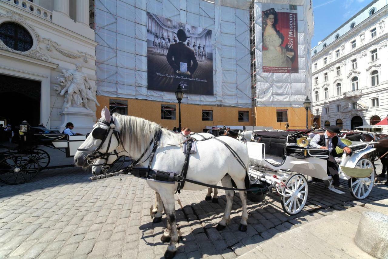 Sobieski Apartments St. Stephen'S Cathedral Wien Exterior foto